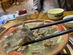 -阿婆情腊排骨火锅(金虹路店)