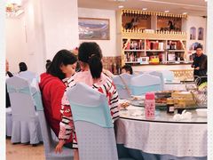 -马尔龙新疆饭店·清真(瑞景店)