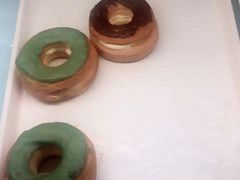 -迪悦华尔兹(港瑞新玉海店)