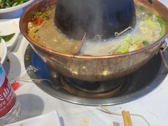 -老蜀铜火锅·酸菜脊骨·麻辣羊蝎子(热闹路店)