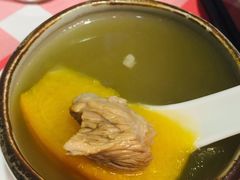 鲜川贝老树橙炖猪腱汤-龙桥私厨·姜花菊花过桥鱼·顺德菜(容桂店)