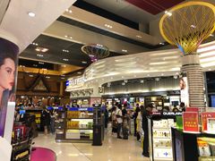 -王权免税店(廊曼机场店)