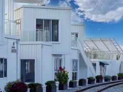 -北戴河碧螺塔海上酒吧公园