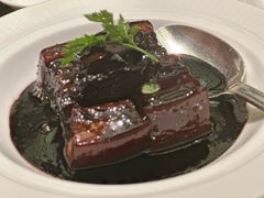 黑松露鲍鱼红烧肉-北京四季酒店·采逸轩