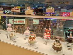 -好利来(上海长宁龙之梦店)