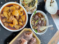 -大邑李记肥肠血旺