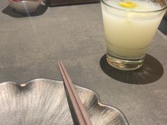 -铭牛烧肉·和牛海鲜自助(高新月牙湖店)