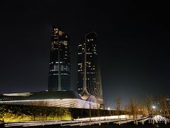 -南京眼步行桥
