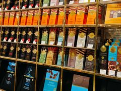 -VENCHI 闻绮(北京国贸商城店)