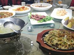 -大胡同天津菜·海肠捞饭·津门皮皮虾锅贴一绝(西姜井店)