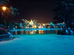 -七彩云南欢乐世界