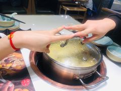 -洪氏嗨捞·猪肚鸡火锅(阳光天地店)