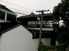 -喜洋洋蟹庄(阳澄湖店)