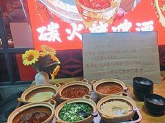 -郭婆婆疯子鸡·土货江湖菜馆