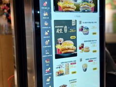 -麦当劳(中山公园龙之梦店)