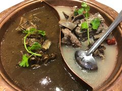 羊蝎子鸳鸯锅-怪怪龙虾·澳洲蓝龙王·深夜食堂(惊驾路店)