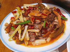 -弓虽昌焖烧鸡(大竹林店)