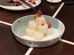 话梅山药-杭州西子湖四季酒店·金沙厅