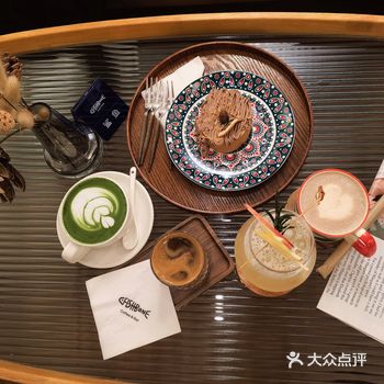 泉州探店 金鱼巷鱼骨咖啡