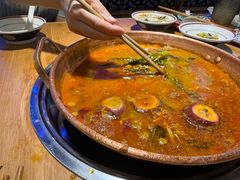 -洱火云南酸菜牛肉火锅(石景山当代商城店)