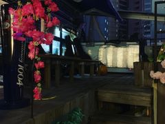 -layback cafe & bar