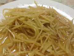 -明月食府(二区干二路店)