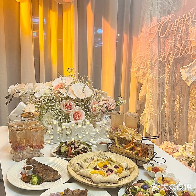 合肥步行街这家餐厅，简直是约会圣地！