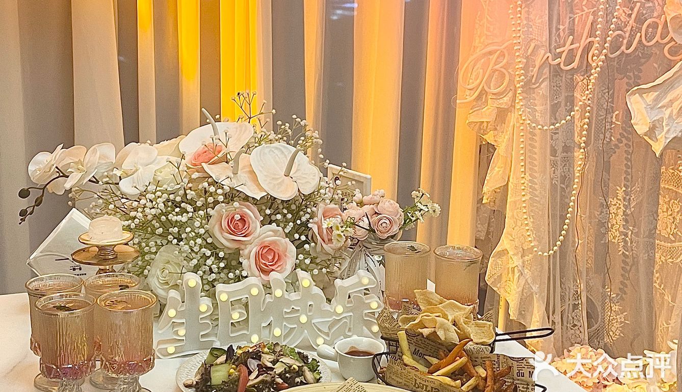 合肥步行街这家餐厅，简直是约会圣地！
