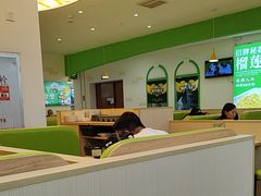-意莱莉休闲餐厅(东汇城店)