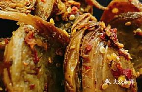 Golden Yuan Source Wrapped Chicken