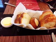 -db Bistro & Oyster Bar by Daniel Boulud(滨海湾金沙店)