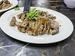 -乌文新澄海卤鹅店