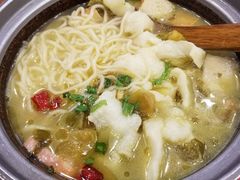 -周鱼小馆石锅酸菜鱼(活力汇店)