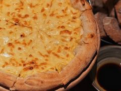 招牌榴莲披萨-长春藤咖啡(北园店)