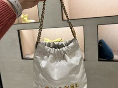 -Chanel(德基广场店)