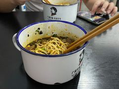 -山城盅盅面