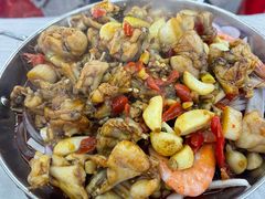 牛蛙爱上虾-小民大排档(光谷店)
