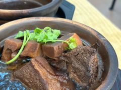 猪脚煲-新兴瓦煲肉骨茶