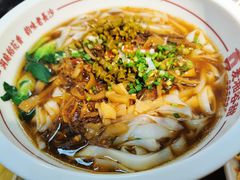 -呷佬·长沙手工米粉(金沙江路店)