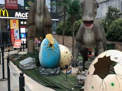 -鸿通城购物中心