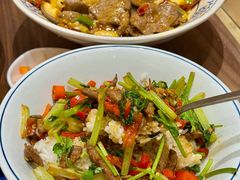-李与白包子铺(桐梓林店)