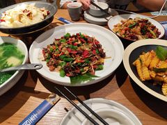 -祥云美食城(南强步行街店)