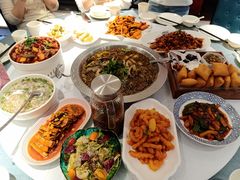-巴特餐饮6加1音乐餐吧·新疆菜
