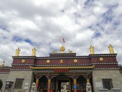 -噶丹松赞林寺