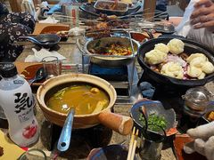 自助取餐区-破瓦寒窑·地摊烤羊排