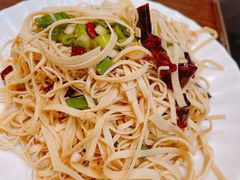 -超越炭火牛蛙火锅鸡(河东店)