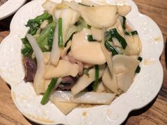 -缘生态云南菜·野生菌庭院餐厅(华侨城店)