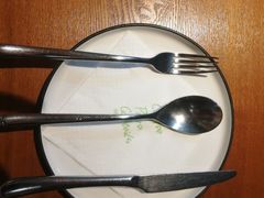 -JINNS锦时 steak&pizza(浸信会礼拜堂旧址店)