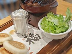 -龚兴城鱼羊吉·小亮蒸虾·武汉地标美食(苗栗路店)