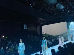 -欢乐海岸椰林沙滩-2025湾区超级灯会